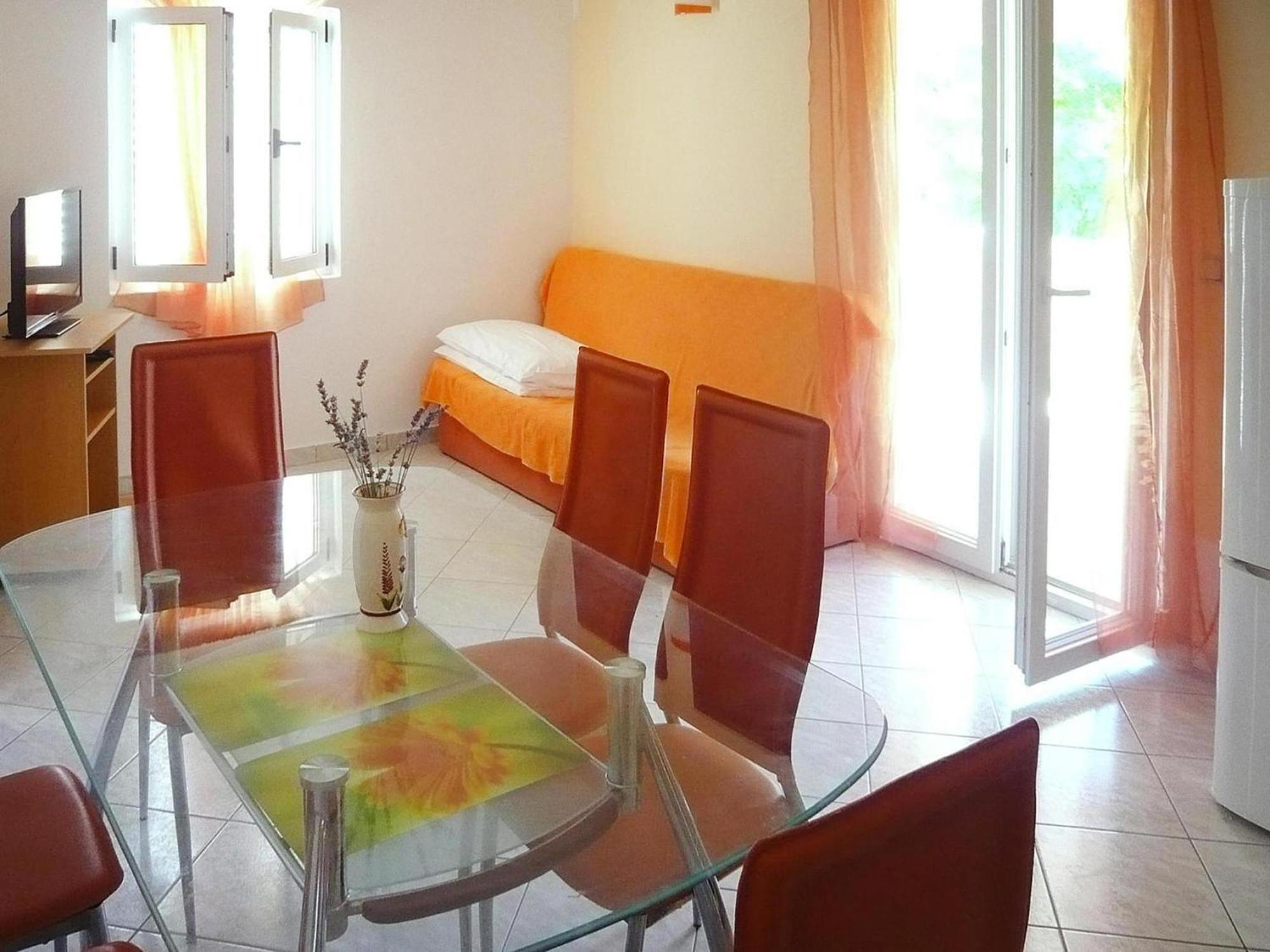פריבלאקה Apartments Ljilja In Privlaka, Near Sandy Beach מראה חיצוני תמונה