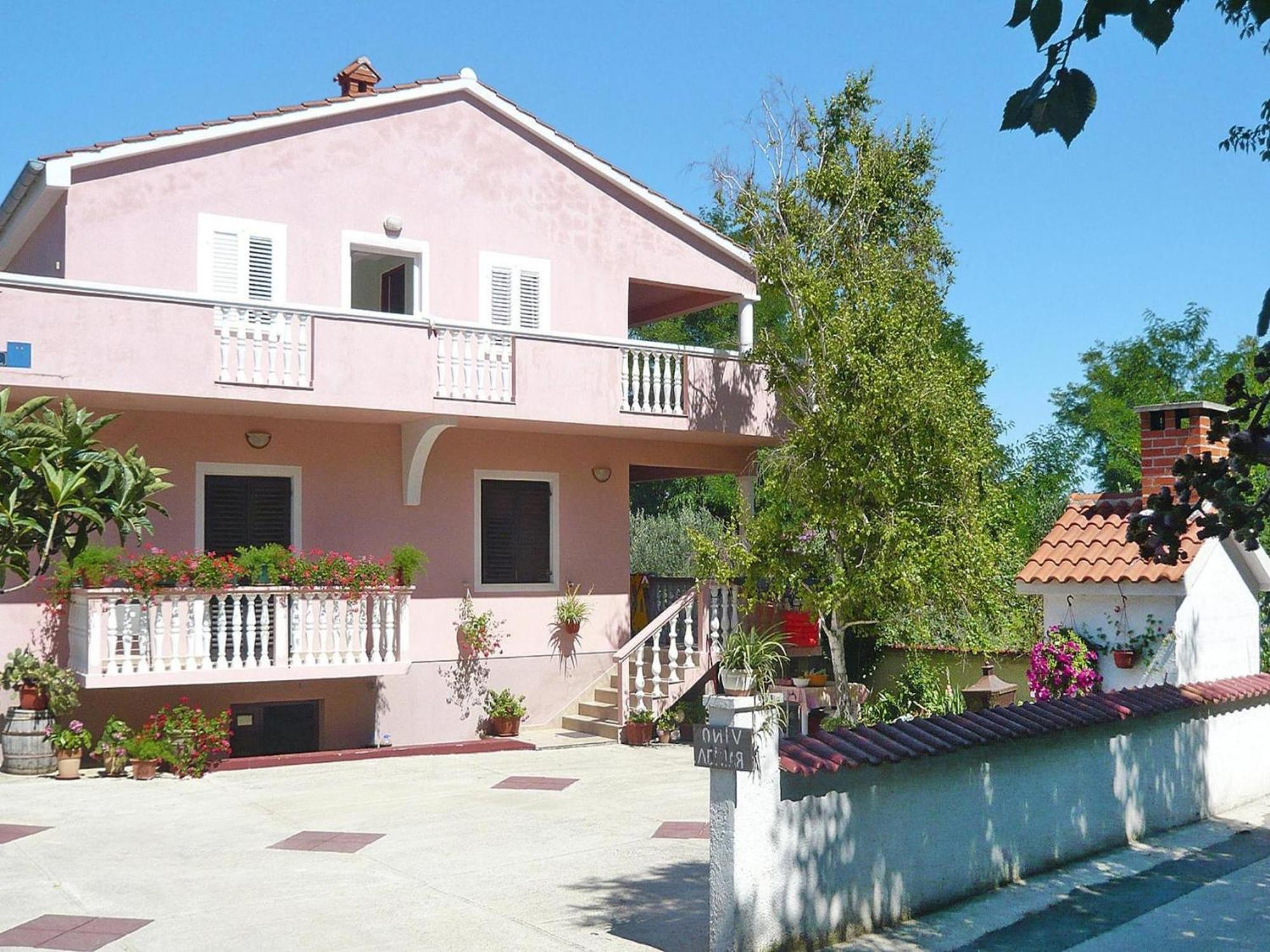 פריבלאקה Apartments Ljilja In Privlaka, Near Sandy Beach מראה חיצוני תמונה